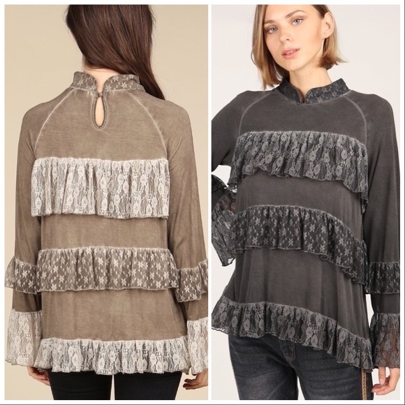 POL Black Fade Tiered Ruffle Lace Top - Picture 3 of 10